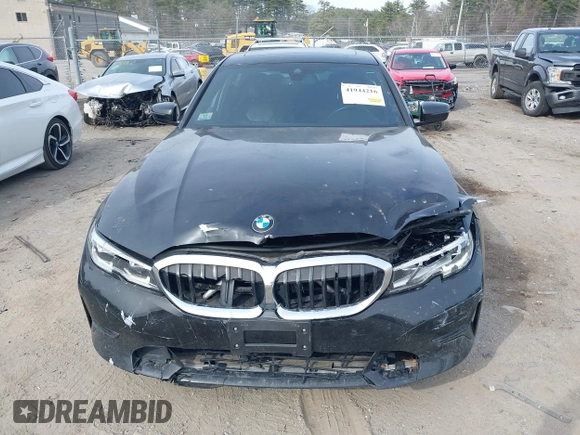 2019 BMW 3 Series 330i xDrive z VIN WBA5R7C58KAJ80964, wystawiony jako IAAI lot #41944216 z przebiegiem 52 218 mil mil oraz . Historia ofert i sprzedaży dostępna na DreamBid. Obrazek 12.