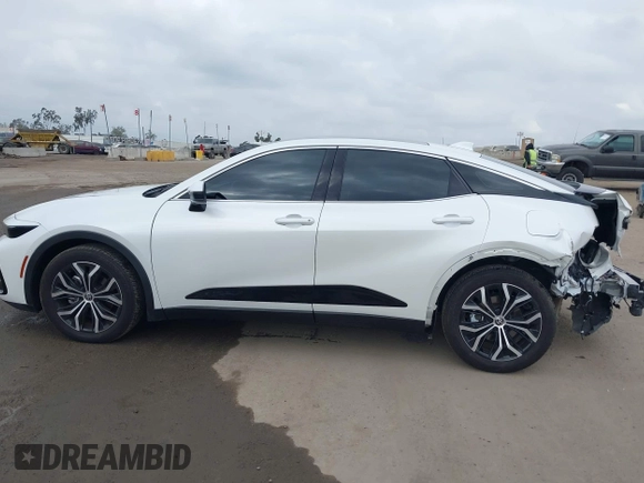 2023 Toyota Crown XLE с VIN JTDAAAAF5P3003219, выставлен на аукционе IAAI как лот 42109726 с пробегом 6 176 миль миль и . История ставок и продаж доступна на DreamBid. Изображение 14.