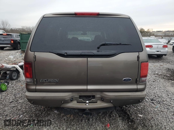 2003 Ford Excursion Limited z VIN 1FMNU42S03EA42266, wystawiony jako Copart lot #41769595 z przebiegiem Nie podano mil oraz Szkoda całkowita • Salvage title. Historia ofert i sprzedaży dostępna na DreamBid. Obrazek 6.