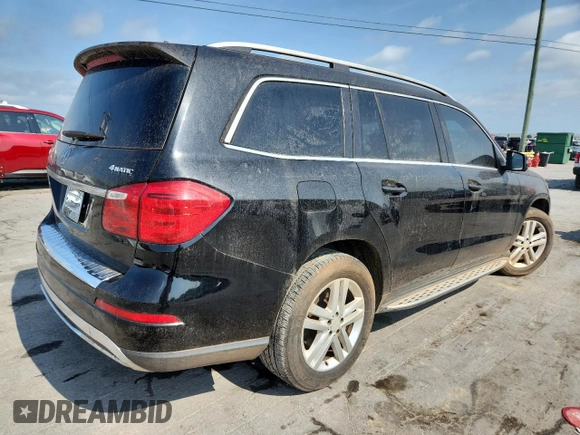 2014 Mercedes-Benz GL 450 with VIN 4JGDF7CE8EA333575, listed as a Copart auction lot 62966655 with 200,197 mi miles and Clean title. Bid and sale history available at DreamBid. Image 3.