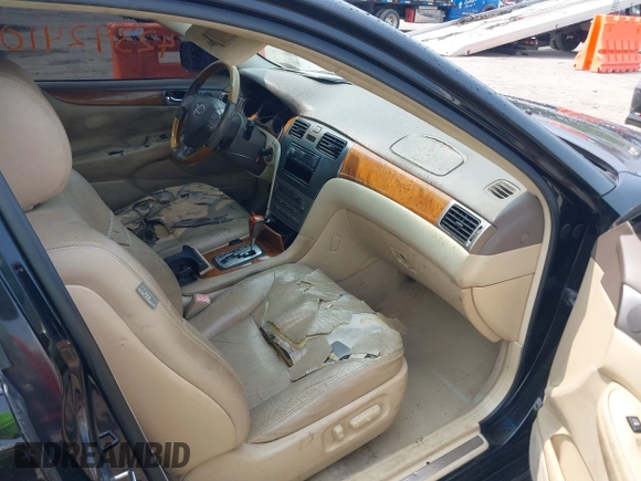 2005 Lexus ES 350 with VIN JTHBA30G855106368, listed as a IAAI auction lot 42392410 with 255,983 mi miles and . Bid and sale history available at DreamBid. Image 5.