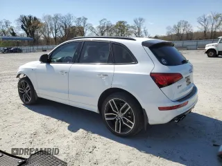 2017 Audi SQ5 Premium Plus z VIN WA1CCAFP1HA044328, wystawiony jako Copart lot #50638465 z przebiegiem 85 512 mil mil oraz Szkoda całkowita • Salvage title. Historia ofert i sprzedaży dostępna na DreamBid. Obrazek 2.