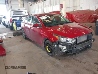 2019 Kia Forte S z VIN 3KPF34AD9KE013656, wystawiony jako IAAI lot #42201106 z przebiegiem 59 539 mil mil oraz . Historia ofert i sprzedaży dostępna na DreamBid. Obrazek 1.