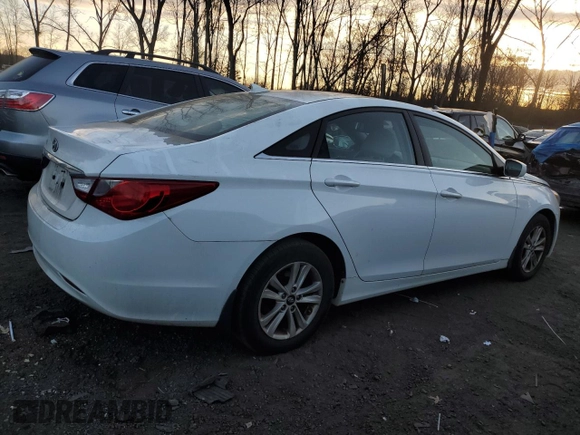 2013 Hyundai Sonata GLS with VIN 5NPEB4AC9DH576503, listed as a Copart auction lot 81426674 with 210,936 mi miles and Clean Title. Bid and sale history available at carsss.com. Image 3.