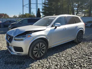 2021 Volvo XC90 Momentum with VIN YV4102PK7M1747194, listed as a Copart auction lot 76447264 with 25,862 mi miles and Salvage Title. Bid and sale history available at carsss.com. Image 1.