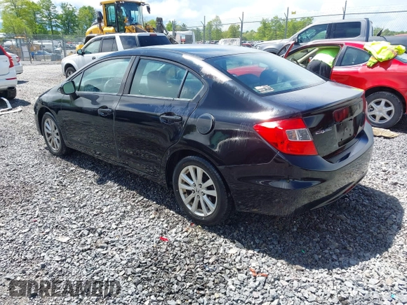 2015 Honda Civic LX z VIN 19XFB2F5XFE102330, wystawiony jako IAAI lot #42252495 z przebiegiem 81 277 mil mil oraz . Historia ofert i sprzedaży dostępna na DreamBid. Obrazek 3.