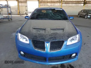 2009 Pontiac G8 with VIN 6G2ER57759L165542, listed as a Copart auction lot 89190425 with 179,085 mi miles and Clean Title. Bid and sale history available at carsss.com. Image 5.