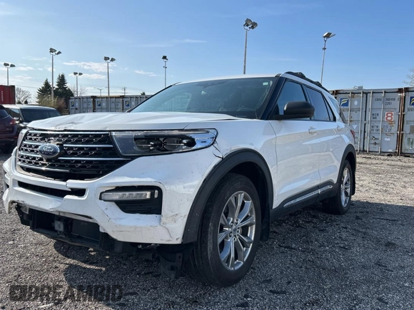 2020 Ford Explorer XLT with VIN 1FMSK8DH0LGA37008, listed as a Copart auction lot 55858655 with 75,527 mi miles and Clean Title. Bid and sale history available at carsss.com. Image 2.