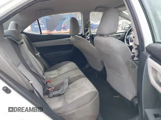 2018 Toyota Corolla L z VIN 5YFBURHE7JP840916, wystawiony jako IAAI lot #41603264 z przebiegiem 218 028 mil mil oraz . Historia ofert i sprzedaży dostępna na DreamBid. Obrazek 8.