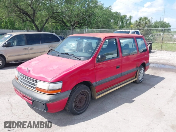 1994 Plymouth Voyager z VIN 2P4GH2535RR514642, wystawiony jako IAAI lot #41942481 z przebiegiem 212 881 mil mil oraz . Historia ofert i sprzedaży dostępna na DreamBid. Obrazek 2.