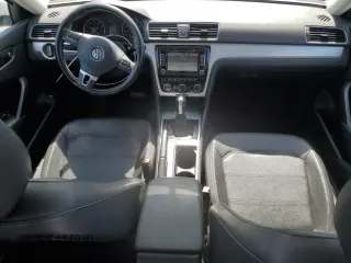 2012 Volkswagen Passat SE с VIN 1VWBP7A35CC027135, выставлен на аукционе Copart как лот 57532105 с пробегом 96 833 миль миль и Списание • Salvage title. История ставок и продаж доступна на DreamBid. Изображение 8.