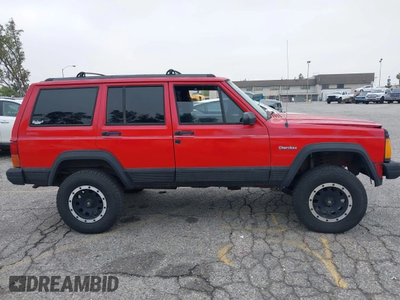 1996 Jeep Cherokee Country with VIN 1J4FJ78S3TL116814, listed as a IAAI auction lot 42131760 with 209,510 mi miles and . Bid and sale history available at DreamBid. Image 13.
