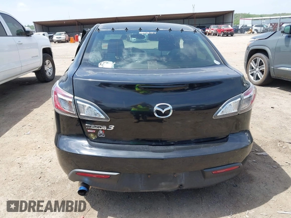 2011 Mazda 3 i Touring z VIN JM1BL1VF5B1444961, wystawiony jako IAAI lot #42047855 z przebiegiem 156 037 mil mil oraz . Historia ofert i sprzedaży dostępna na DreamBid. Obrazek 17.