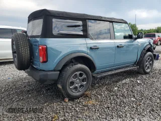 2021 Ford Bronco z VIN 1FMDE5BH0MLA96747, wystawiony jako Copart lot #57060985 z przebiegiem 37 048 mil mil oraz Szkoda całkowita • Salvage title. Historia ofert i sprzedaży dostępna na DreamBid. Obrazek 3.