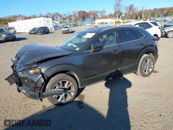 2024 Mazda CX-30 2.5 S Premium Package with VIN 3MVDMBDM2RM693225, listed as a IAAI auction lot 40573761 with 2,792 mi miles. Bid and sale history available at carsss.com. Image 17.