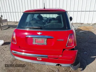 2003 MINI Hardtop with VIN WMWRC33413TC48601, listed as a IAAI auction lot 41418901 with 57,095 mi miles and . Bid and sale history available at DreamBid. Image 17.