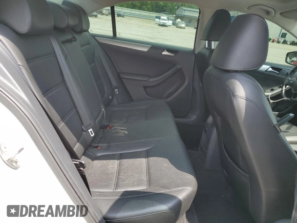 2015 Volkswagen Jetta SE с VIN 3VWD17AJ5FM346949, выставлен на аукционе Copart как лот 62875705 с пробегом 72 817 миль миль и Списание • Salvage title. История ставок и продаж доступна на DreamBid. Изображение 10.