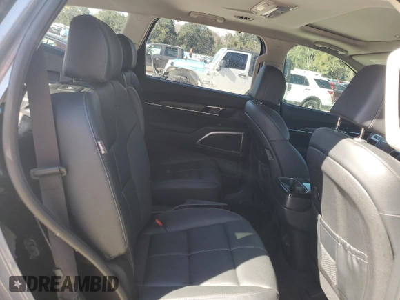 2024 Kia Telluride EX with VIN 5XYP34GC9RG454039, listed as a Copart auction lot 42808695 with 10,272 mi miles and Salvage title. Bid and sale history available at DreamBid. Image 11.