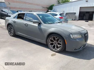 2018 Chrysler 300 S с VIN 2C3CCABG5JH143001, выставлен на аукционе IAAI как лот 42829269 с пробегом 225 925 миль миль и . История ставок и продаж доступна на DreamBid. Изображение 1.