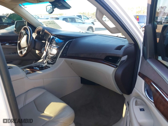 2016 Cadillac Escalade Luxury Collection with VIN 1GYS4BKJ4GR339343, listed as a IAAI auction lot 41456214 with 114,777 mi miles. Bid and sale history available at carsss.com. Image 5.