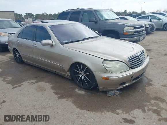 2001 Mercedes-Benz S 320/430/500 with VIN WDBNG70J31A161620, listed as a IAAI auction lot 41530784 with 134,673 mi miles and . Bid and sale history available at carsss.com. Image 1.