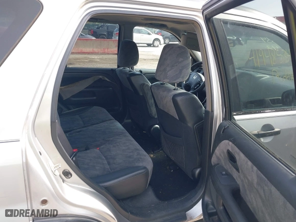 2003 Honda CR-V EX with VIN SHSRD78893U138102, listed as a IAAI auction lot 41948534 with 253,944 mi miles. Bid and sale history available at carsss.com. Image 8.