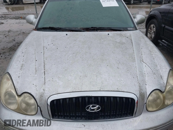 2003 Hyundai Sonata GLS with VIN KMHWF35H23A765892, listed as a IAAI auction lot 41744716 with 96,698 mi miles. Bid and sale history available at carsss.com. Image 6.