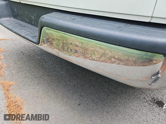 2020 Chevrolet Express Cargo with VIN 1GCWGAFG0L1185522, listed as a IAAI auction lot 42842195 with 128,884 mi miles and . Bid and sale history available at DreamBid. Image 14.