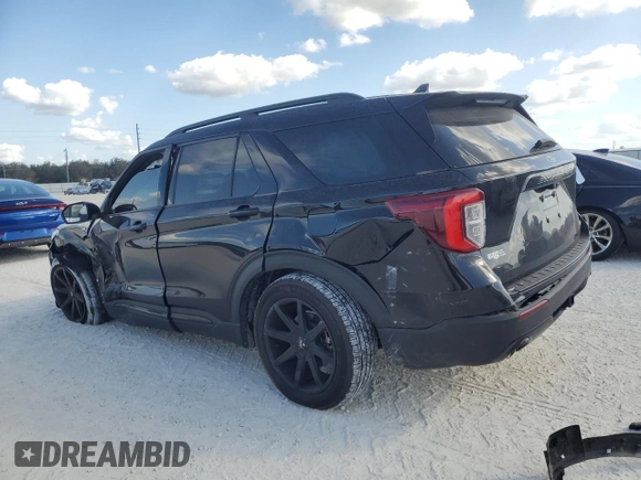 2022 Ford Explorer ST-Line with VIN 1FMSK8KH8NGB77555, listed as a Copart auction lot 77342154 with 13,365 mi miles and Salvage Title. Bid and sale history available at carsss.com. Image 2.