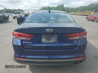 2018 Kia Optima S z VIN 5XXGT4L33JG226861, wystawiony jako Copart lot #60978105 z przebiegiem Nie podano mil oraz Szkoda całkowita • Salvage title. Historia ofert i sprzedaży dostępna na DreamBid. Obrazek 6.