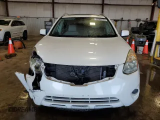 2011 Nissan Rogue S z VIN JN8AS5MV7BW264192, wystawiony jako Copart lot #59309585 z przebiegiem 52 504 mil mil oraz Szkoda całkowita • Salvage title. Historia ofert i sprzedaży dostępna na DreamBid. Obrazek 5.