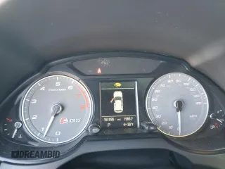 2014 Audi SQ5 Premium Plus z VIN WA1CGAFP8EA057710, wystawiony jako Copart lot #46312125 z przebiegiem 161 095 mil mil oraz Szkoda całkowita • Salvage title. Historia ofert i sprzedaży dostępna na DreamBid. Obrazek 9.