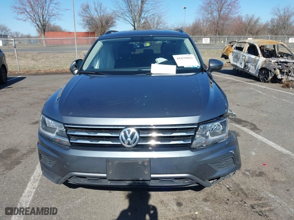 2021 Volkswagen Tiguan SE with VIN 3VV2B7AX3MM116529, listed as a IAAI auction lot 41839843 with 45,287 mi miles. Bid and sale history available at carsss.com. Image 13.