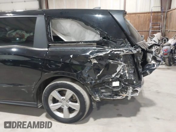 2022 Honda Odyssey EX with VIN 5FNRL6H54NB048160, listed as a IAAI auction lot 41632200 with 13,636 mi miles and . Bid and sale history available at DreamBid. Image 6.