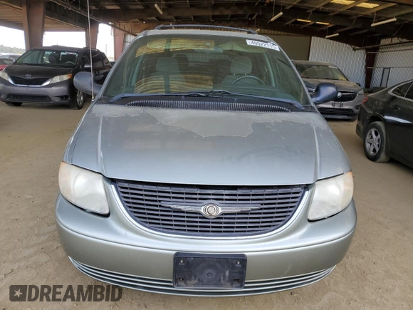 2004 Chrysler Town & Country EX with VIN 2C8GP74L94R576719, listed as a Copart auction lot 49922715 with 182,547 mi miles and Salvage Title. Bid and sale history available at carsss.com. Image 5.
