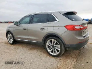 2017 Lincoln MKX Reserve z VIN 2LMPJ6LR6HBL30244, wystawiony jako Copart lot #56879745 z przebiegiem 98 771 mil mil oraz Czysty tytuł • Clean title. Historia ofert i sprzedaży dostępna na DreamBid. Obrazek 2.