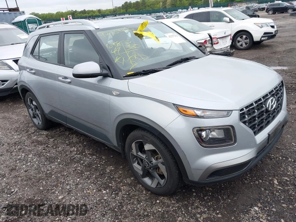 2022 Hyundai Venue SEL z VIN KMHRC8A3XNU188561, wystawiony jako IAAI lot #42337212 z przebiegiem 65 849 mil mil oraz . Historia ofert i sprzedaży dostępna na DreamBid. Obrazek 1.