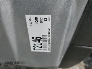 2012 GMC Acadia SLT1 z VIN 1GKKRRED9CJ259152, wystawiony jako Copart lot #51809375 z przebiegiem Nie podano mil oraz Nie do naprawy • Non repairable. Historia ofert i sprzedaży dostępna na DreamBid. Obrazek 15.