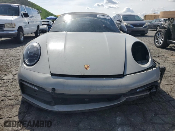 2024 Porsche 911 Carrera with VIN WP0CA2A90RS238192, listed as a Copart auction lot 51118415 with 16,798 mi miles and Clean Title. Bid and sale history available at carsss.com. Image 5.