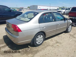 2003 Honda Civic LX z VIN 2HGES16583H538021, wystawiony jako IAAI lot #42063516 z przebiegiem 218 549 mil mil oraz . Historia ofert i sprzedaży dostępna na DreamBid. Obrazek 4.