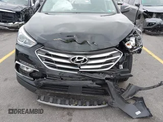 2018 Hyundai Santa Fe Ultimate with VIN 5XYZWDLA6JG570808, listed as a IAAI auction lot 41941878 with 47,391 mi miles and . Bid and sale history available at DreamBid. Image 6.
