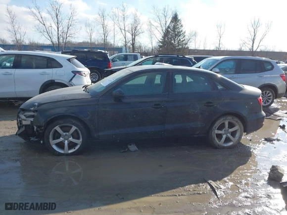 2015 Audi A3 1.8T Premium with VIN WAUACGFF8F1002563, listed as a IAAI auction lot 41672474 with 118,596 mi miles. Bid and sale history available at carsss.com. Image 14.