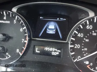 2015 Nissan Pathfinder S z VIN 5N1AR2MN8FC719737, wystawiony jako IAAI lot #42467205 z przebiegiem 195 894 mil mil oraz . Historia ofert i sprzedaży dostępna na DreamBid. Obrazek 15.