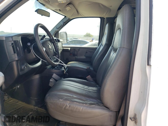 2008 Chevrolet Express Cargo Van with VIN 1GCGG25C581108063, listed as a Copart auction lot 44993455 with 463,245 mi miles and Clean Title. Bid and sale history available at carsss.com. Image 7.