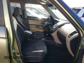 2010 Kia Soul + with VIN KNDJT2A27A7160506, listed as a IAAI auction lot 41954450 with 183,055 mi miles and . Bid and sale history available at DreamBid. Image 5.