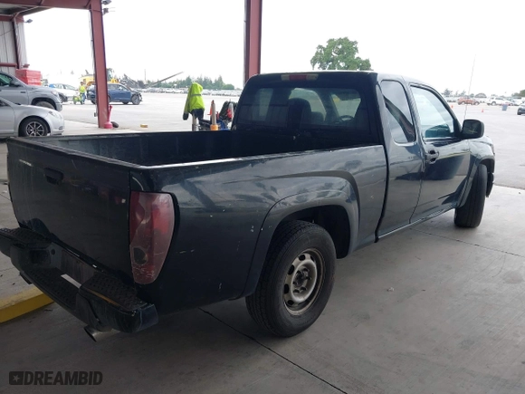 2005 Chevrolet Colorado LS ZQ8 with VIN 1GCCS196758184785, listed as a IAAI auction lot 42074061 with 305,600 mi miles. Bid and sale history available at carsss.com. Image 4.