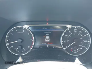 2022 Nissan Sentra SV z VIN 3N1AB8CV0NY256613, wystawiony jako IAAI lot #42440347 z przebiegiem 65 030 mil mil oraz . Historia ofert i sprzedaży dostępna na DreamBid. Obrazek 7.