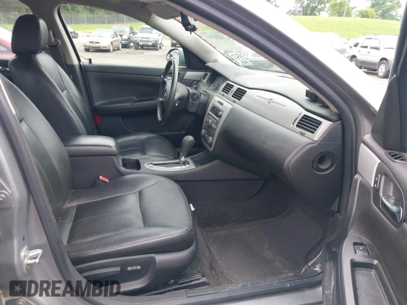 2006 Chevrolet Impala LT 3.9L with VIN 2G1WC581269174607, listed as a IAAI auction lot 42246993 with 133,023 mi miles and . Bid and sale history available at DreamBid. Image 5.