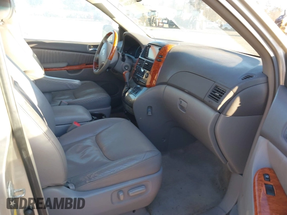 2008 Toyota Sienna XLE with VIN 5TDBK22C78S017022, listed as a IAAI auction lot 41562404 with 191,276 mi miles and . Bid and sale history available at DreamBid. Image 5.