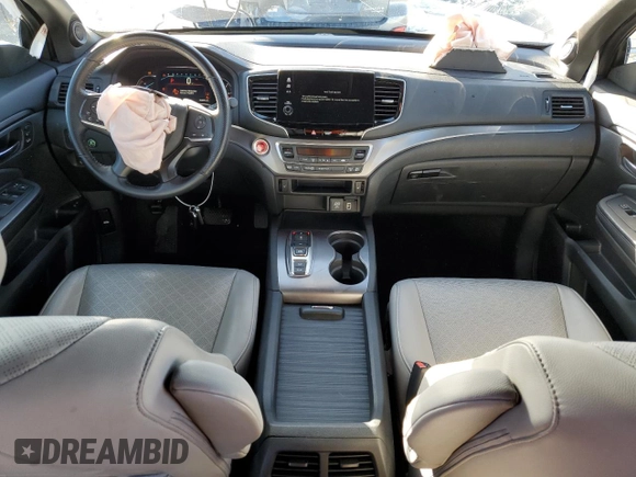 2019 Honda Passport EX-L with VIN 5FNYF8H53KB027391, listed as a Copart auction lot 87193204 with 92,870 mi miles and Salvage title. Bid and sale history available at DreamBid. Image 8.